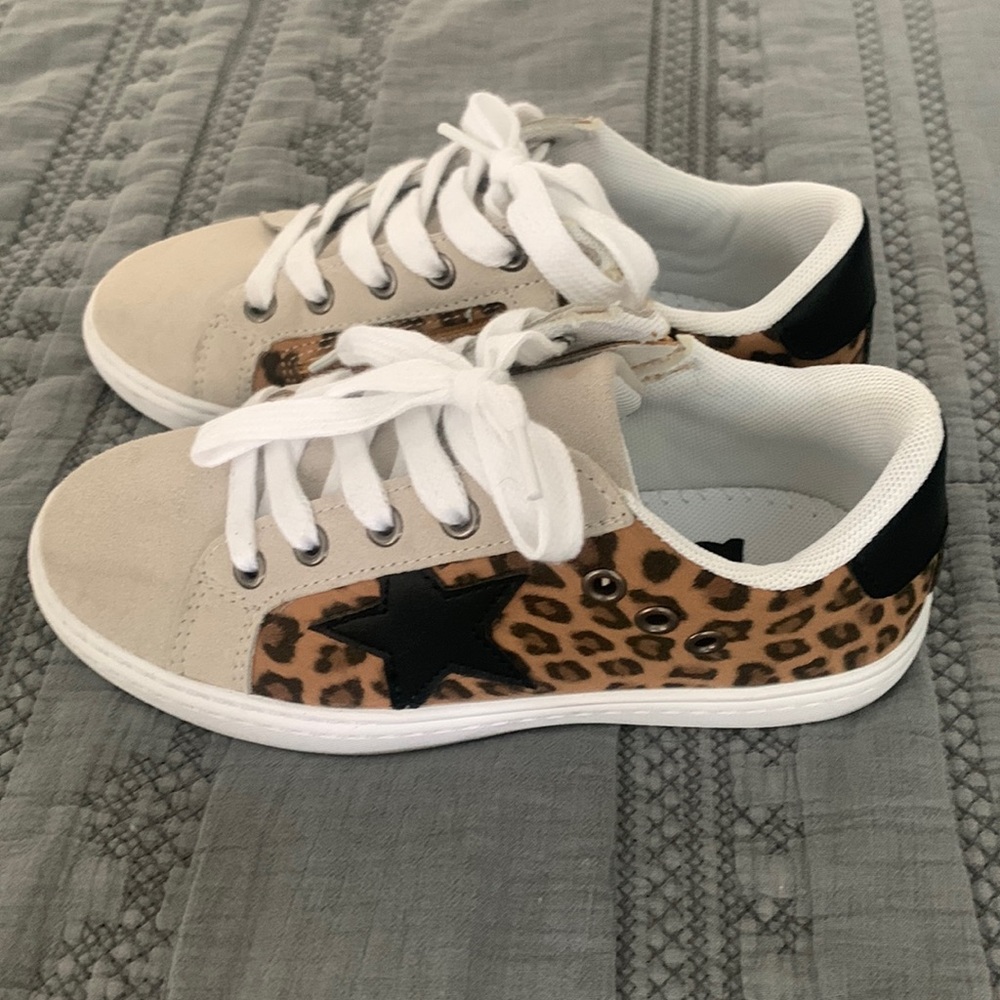 Childrens Hoo Shoes